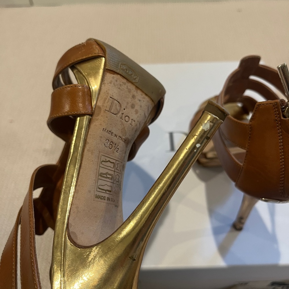 Dior Strappy Sandal. Cognac. Original Box - Picture 13 of 13